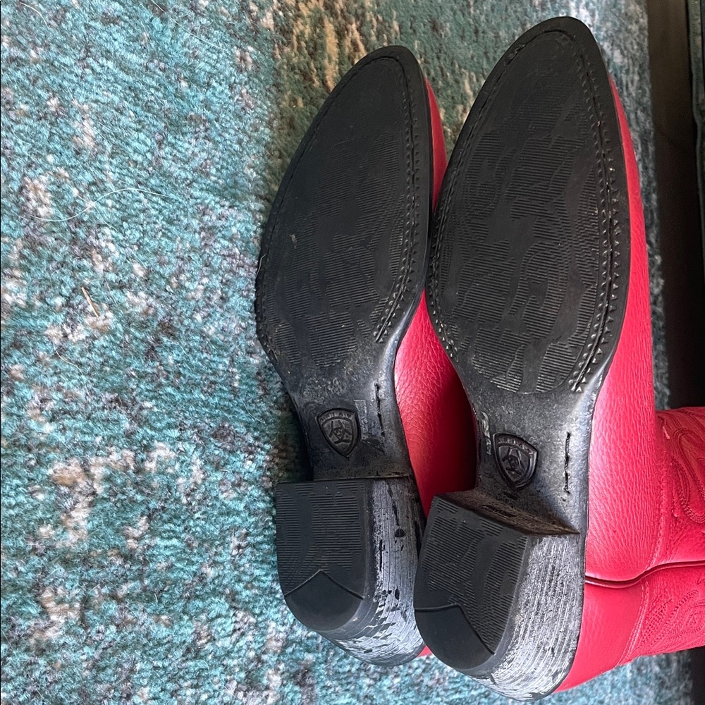 Ariat Vibrant Red Leather Western Boots - Picture 7 of 14